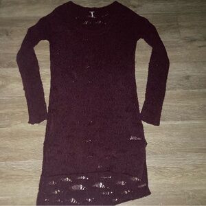 FREE PEOPLE Boho Wine Purple Holey Sweater Dress Size Small High Low Side Slits